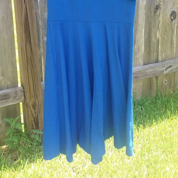 Blue Dress - Picture 3 of 4